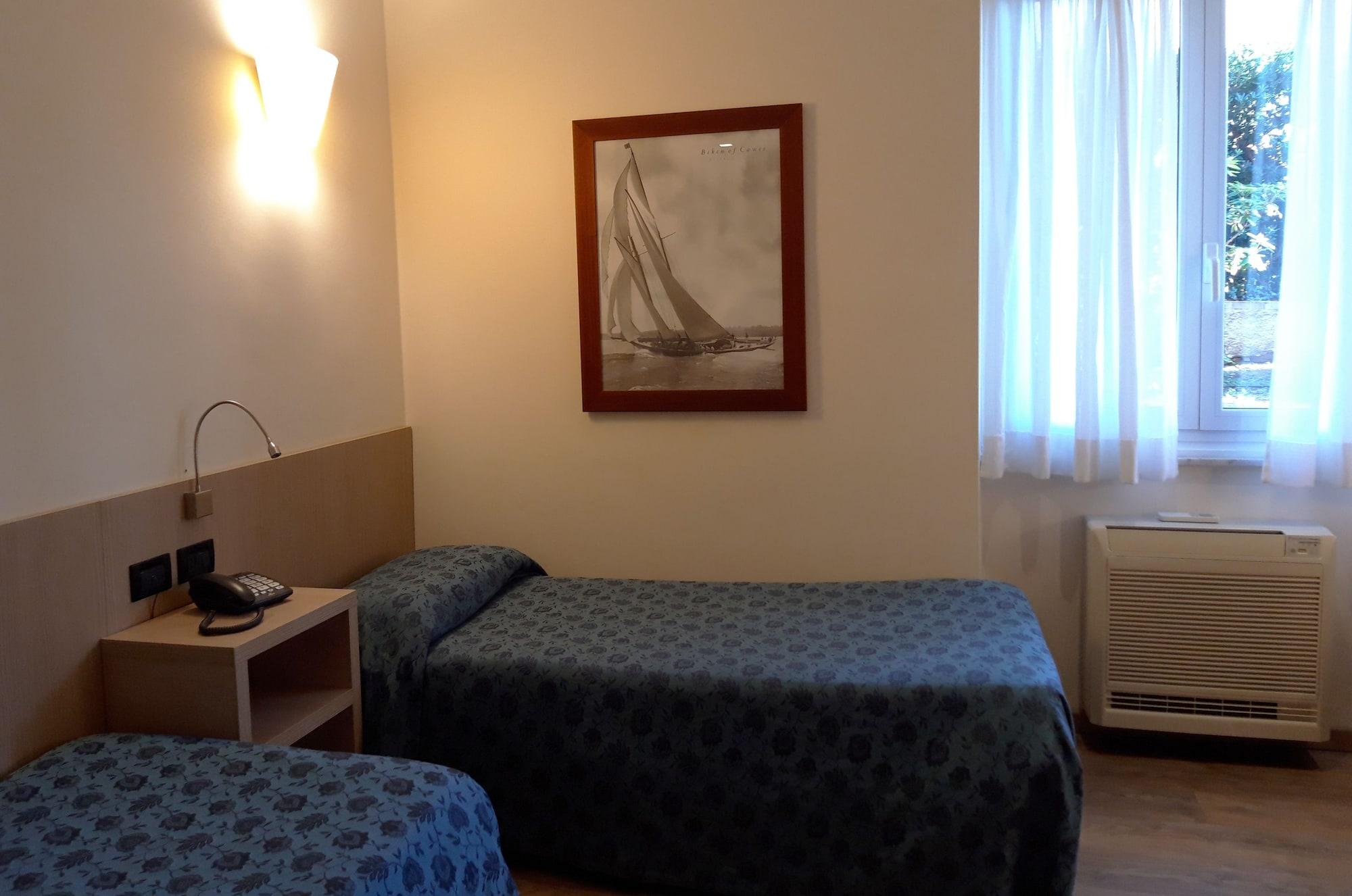 Hotel Esperia Genova Esterno foto