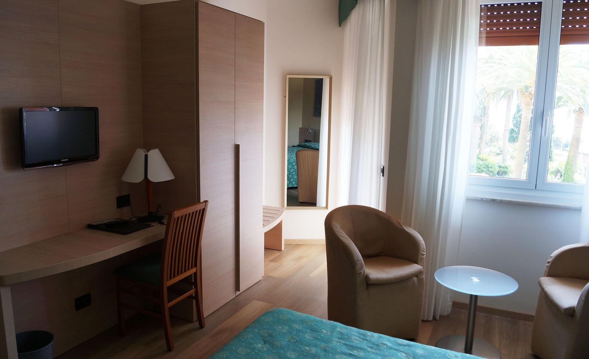 Hotel Esperia Genova Esterno foto