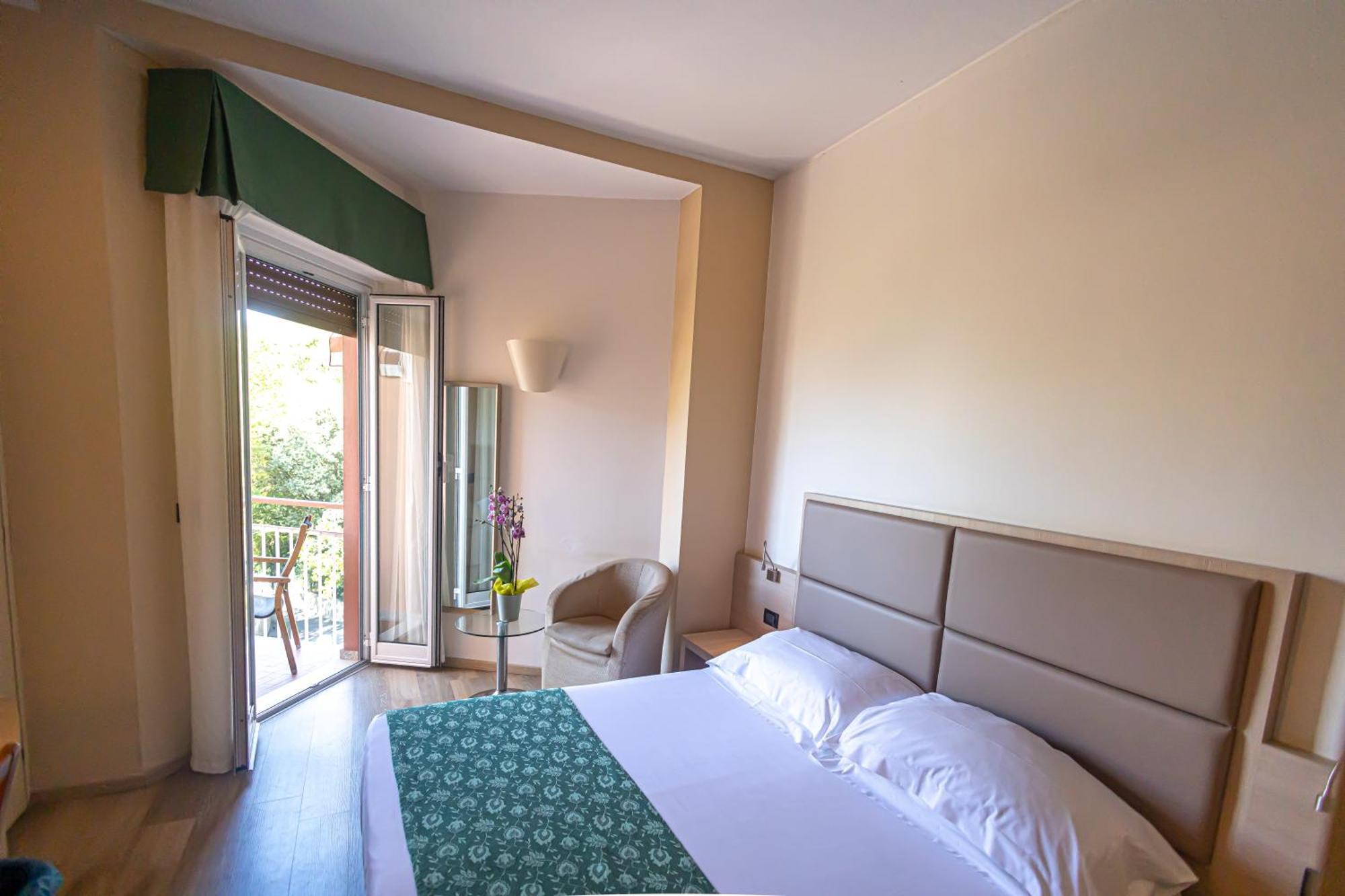 Hotel Esperia Genova Esterno foto