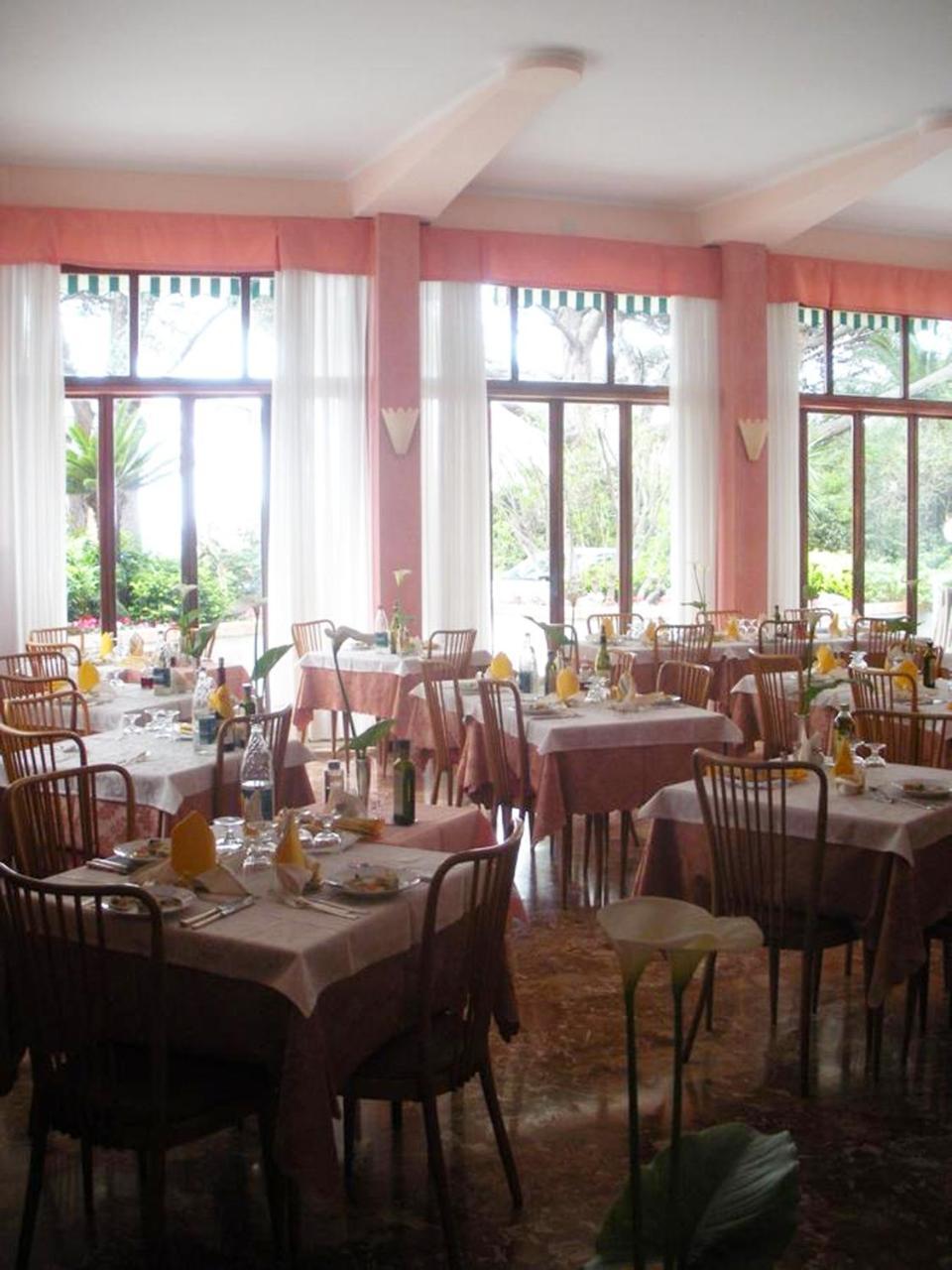 Hotel Esperia Genova Esterno foto